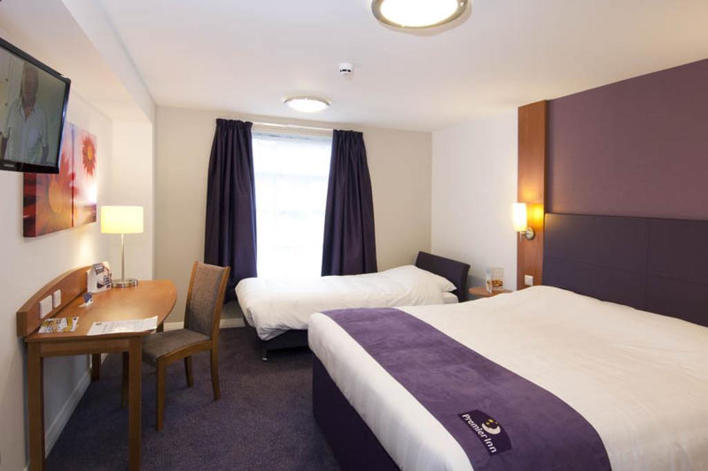 Premier Inn Birmingham City - Aston Room photo